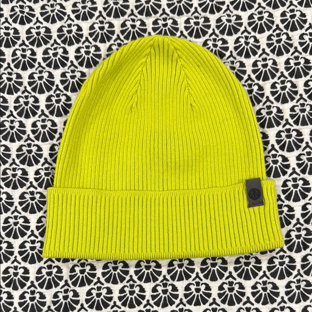 Lululemon Athletica Green Knit Beanie Hat